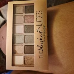Maybelline The Blushed Nudes Eyeshadow Palette