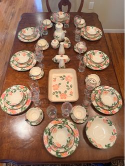 Franciscan Desert Rose dinnerware collection
