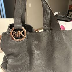 michael Kors Purse/ Wallet