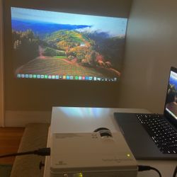 VANKYO Q5 Projector