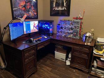 Desk