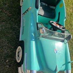 Vintage Style Kids Ride-On Car