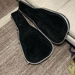 Hard Shell Guitar Case