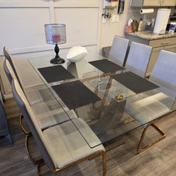 Kitchen Table And Chairs 