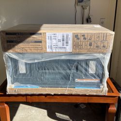 Brand New Microwave 