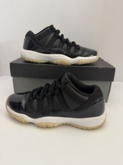 Jordan 11 Retro Low 72-10 Size 5Y (6.5W) Used w/ OG Box 🔥