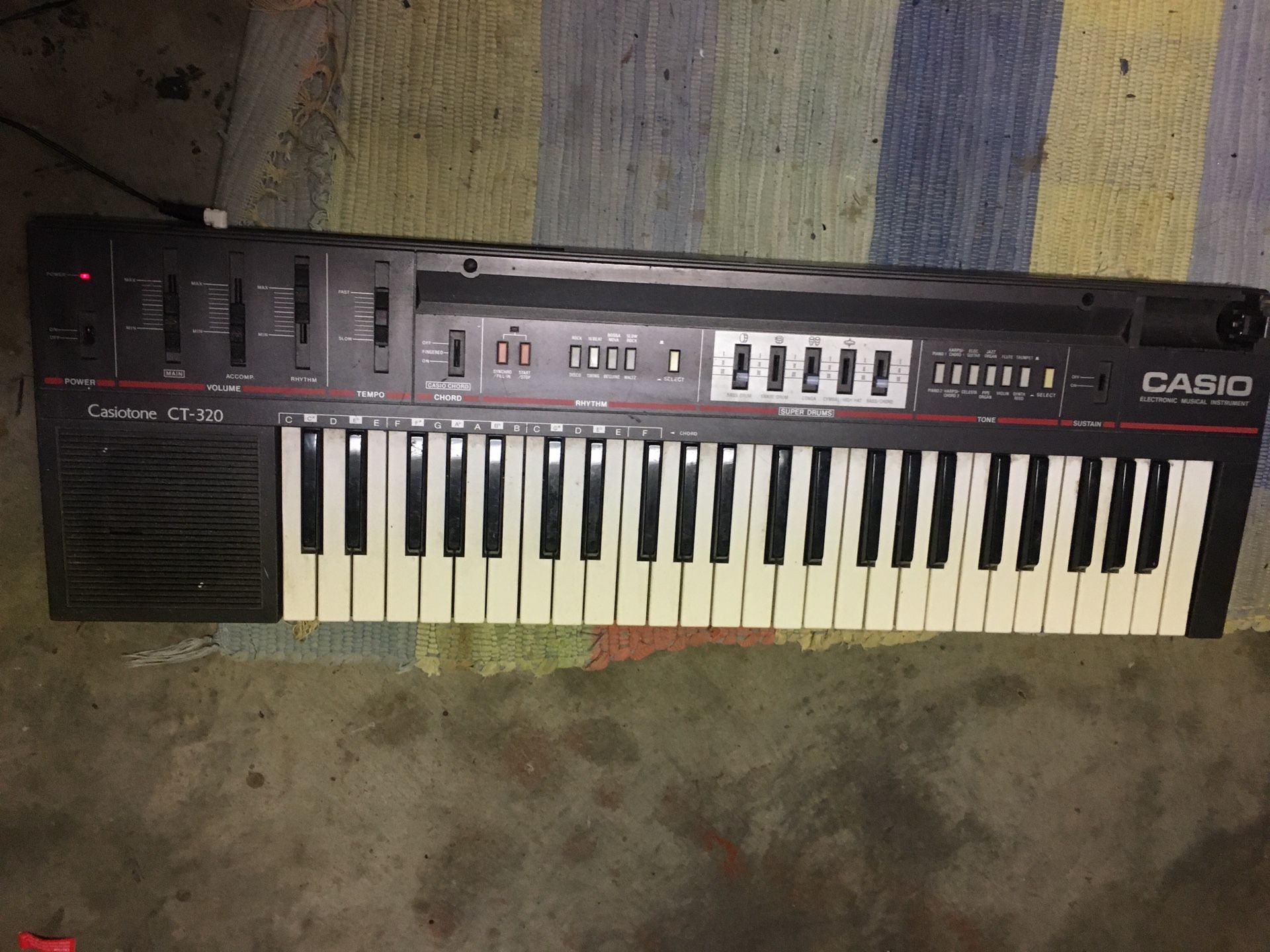 Casiotone CT-362 w/ Custom Drum Sliders