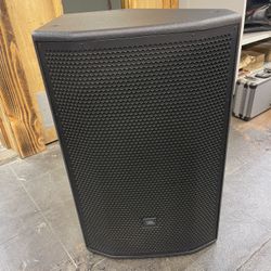 JBL PRX800 Series Powered Speaker