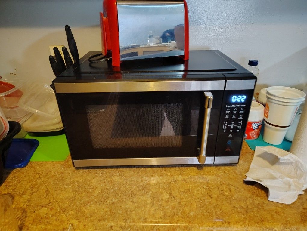 Microwave