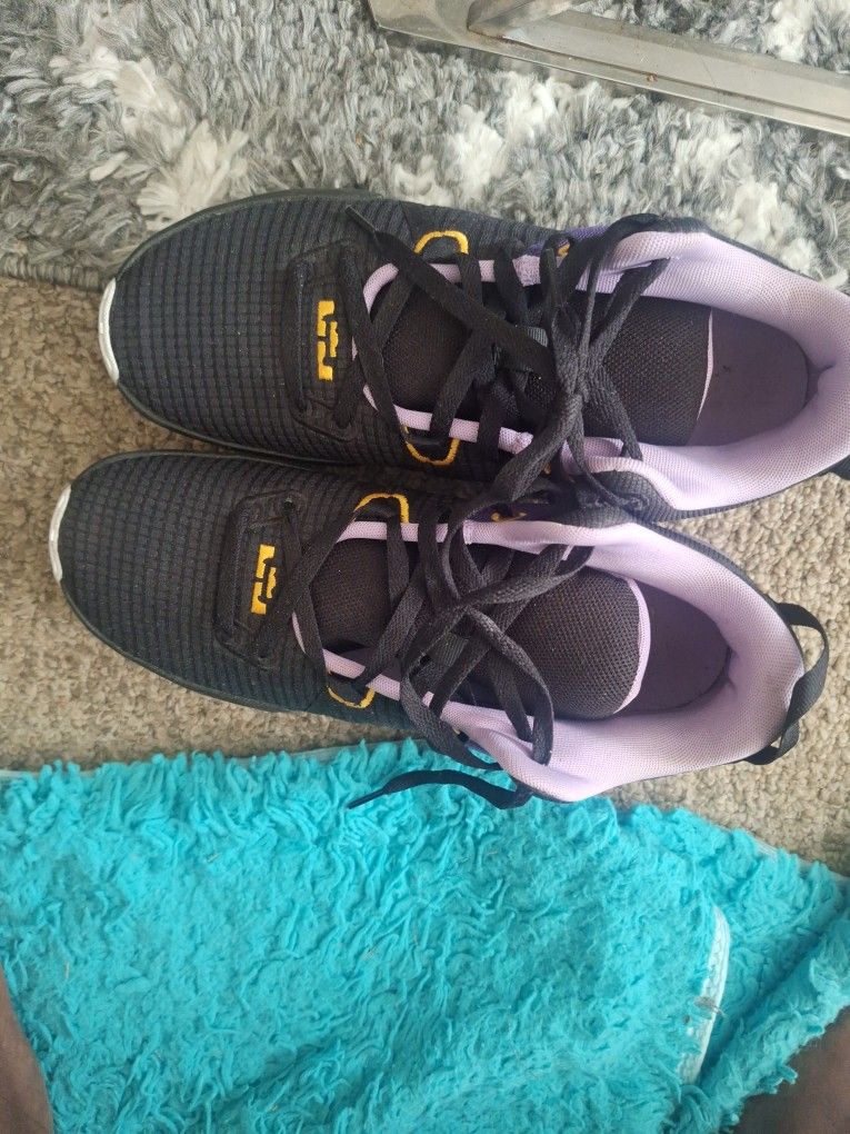 Lebron Awareness Nike