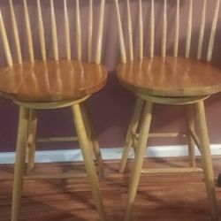 2 Wood barstools