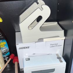 2 Jadens Thrermal Printers