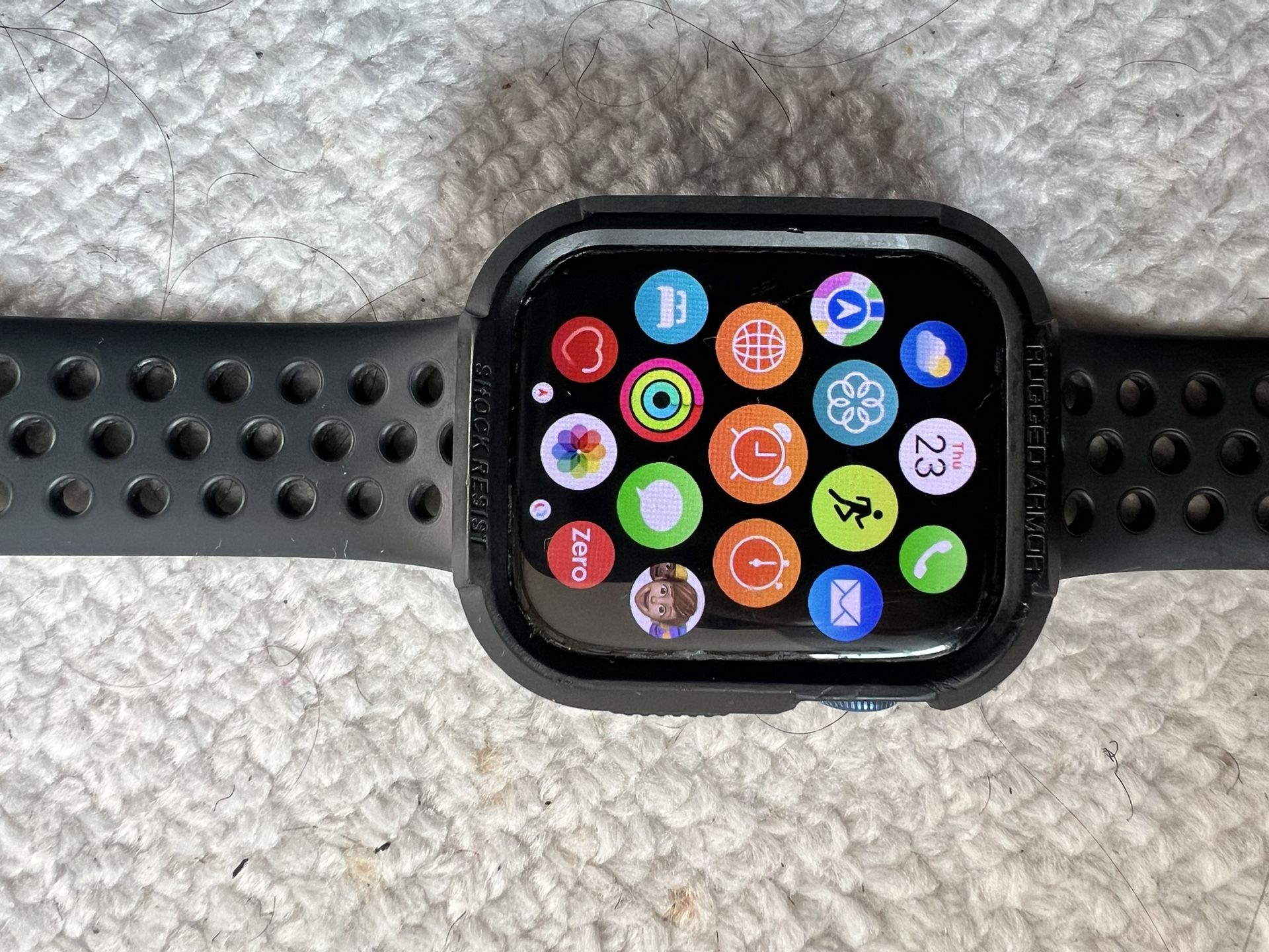 Apple Watch Series 7 GPS + Cellular Aluminum