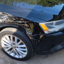 A U T O ... B O D Y ... A N D ... P A I N T