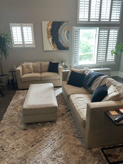 Room&Board Sofa set w/ pull out bed