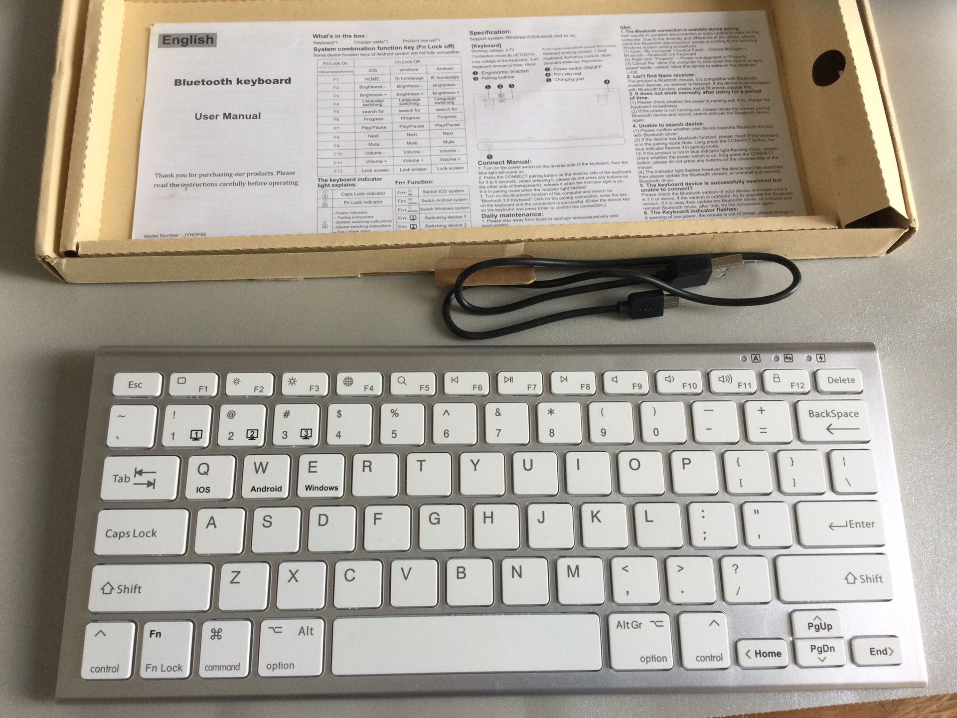 $12.00.. Silver Plastic Bluetooth Keyboard Wireless Rechargeable. No Batteries Needed. pick Up In South Gate 