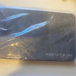 Makeup Forever Pallette