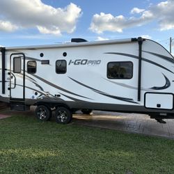 2013 I-GO PRO EVERGREEN CAMPER Ready To Go!