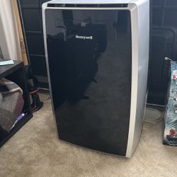Honeywell Portable AC unit With Window Hose Attachment