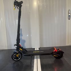 Electric scooter