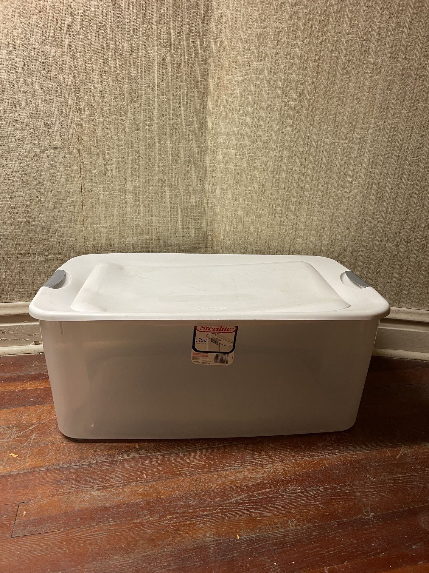 Sterilite 116 QT Storage Container