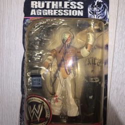 WWE Ruthless Aggression Limited Edition Rey Mysterio Autographed Figure New In Box