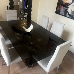 6 Person Dining Room Set Chairs Included $300