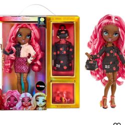 Rainbow High Daria Roselyn – Rose (Pinkish Red) Fashion Doll