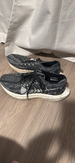 Men’s shoes