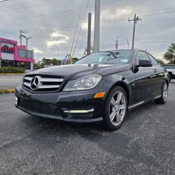 2012 MERCEDES-BENZ C250 