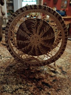 Pine needle napkin holder