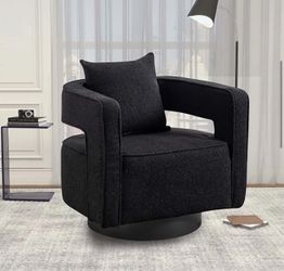 Curved modern accent chair