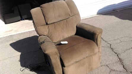 New Power Lift Reclining Chair