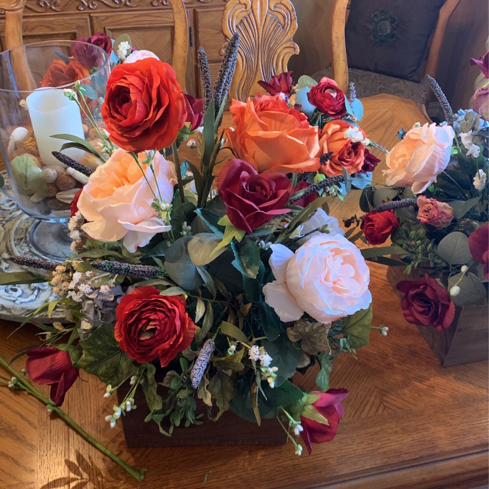 Flowers Perfect for fall Wedding