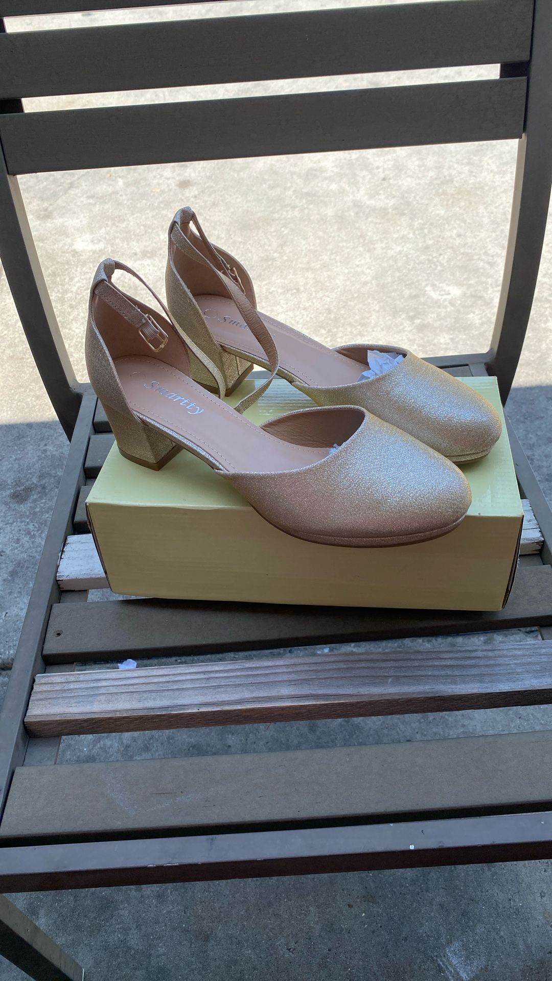 Zapatillas / Heels