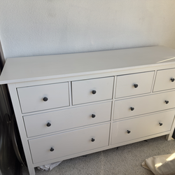 Ikea Dresser - HEMNES 8-drawer dresser