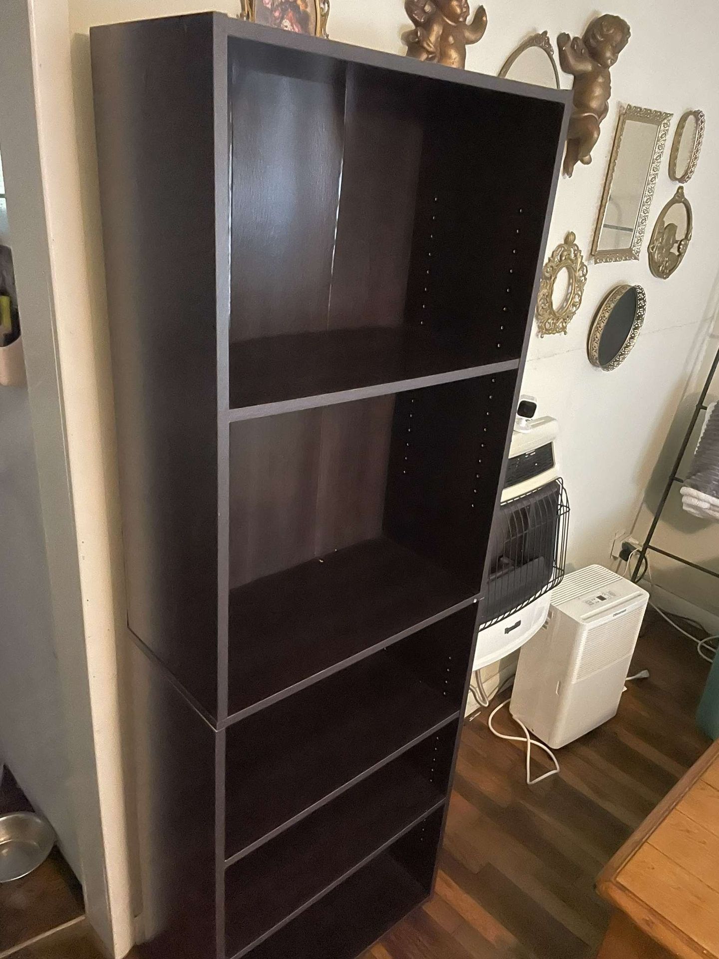 Book Shelf