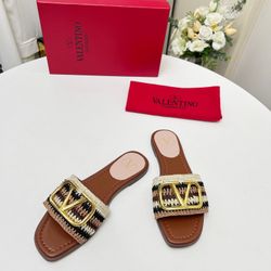 Valentino braided metal buckle flat-bottomed cool slippers, fashionable and versatile choice(off164)