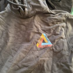 palace hoodie size s