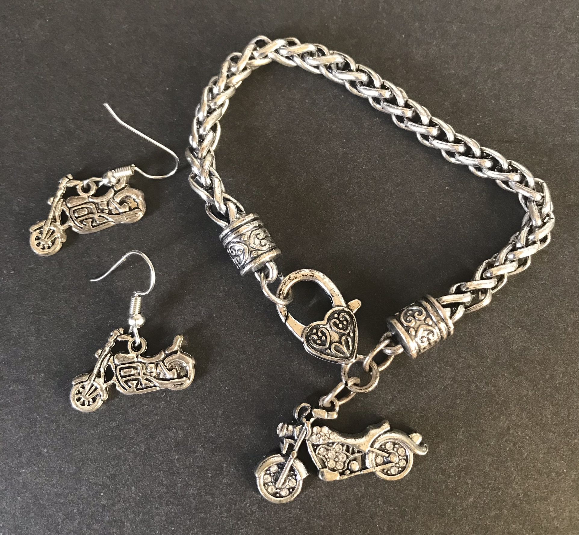 Woman’s Motorcycle Earring And Bracelet Set