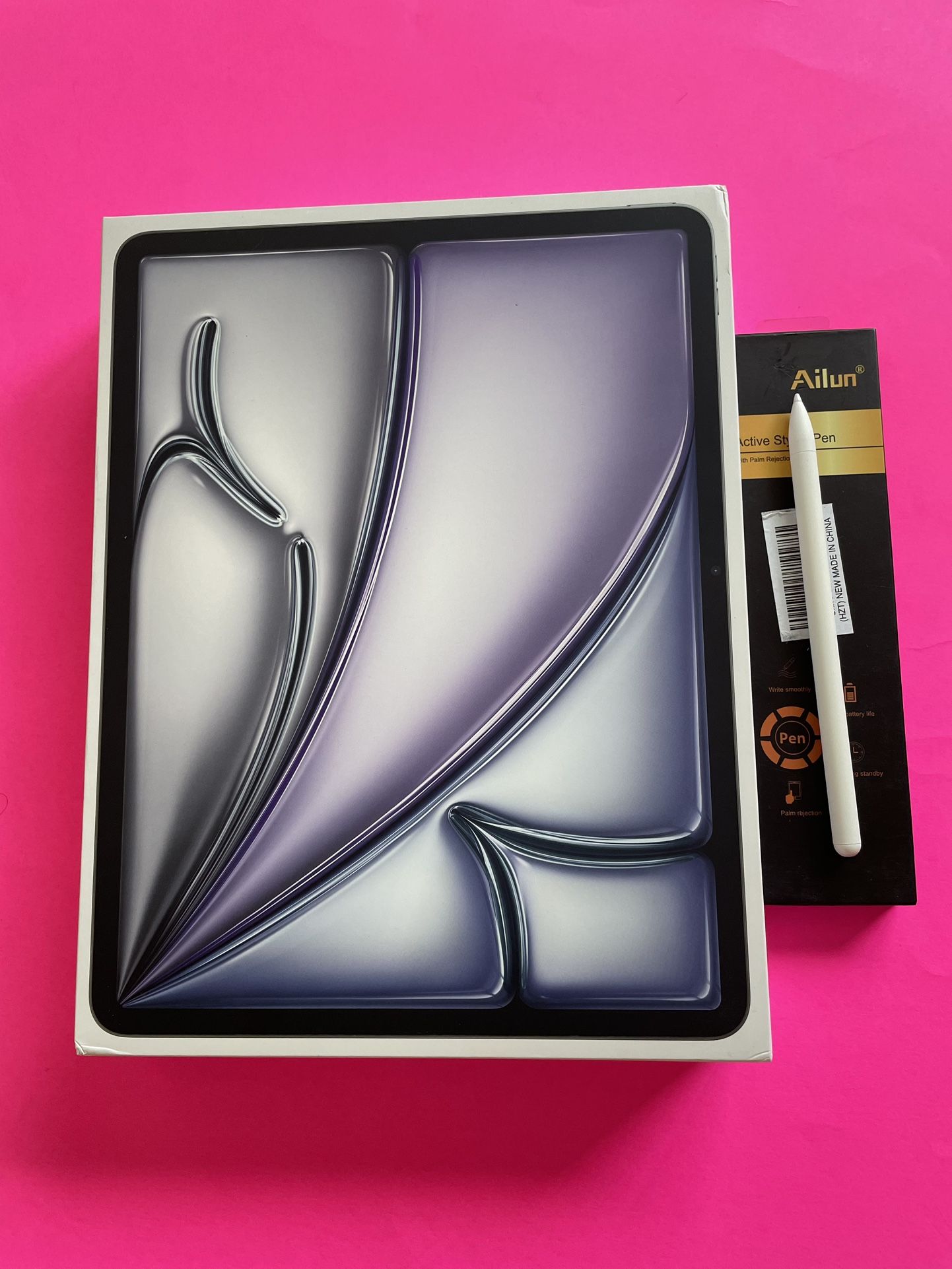 iPad Air 13” (M3 Processor / 2025 Newest) 128GB WiFi + cellular (5G) With Pen & Accessories