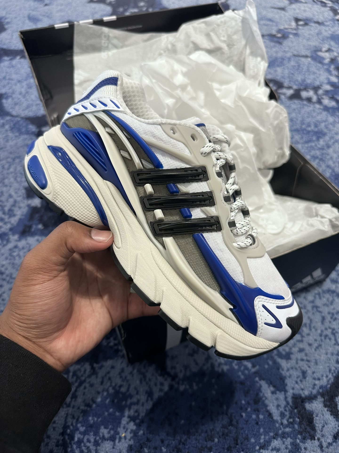 Adidas Jellyfish Royal Blue Size 6.5