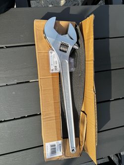 CRESCENT 24 in Adjustable Wrench