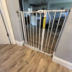 Baby Gate / Dog Gate extra tall 