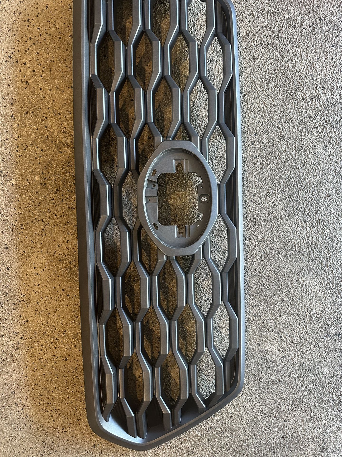 Front Grill Toyota Tacoma 2023