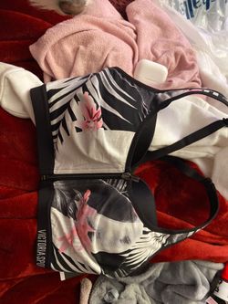 Victoria secret sports bra