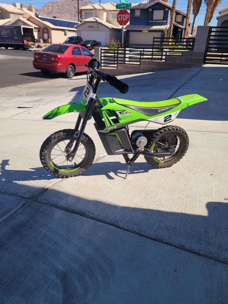 Razor Dirt Bike