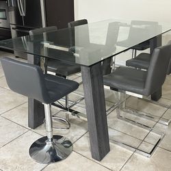 Dinning Table Set - Glass Table + 6 Chairs - $250