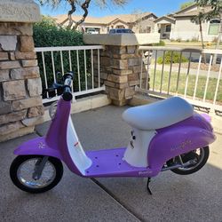 ⚡️Razor electric scooter⚡️