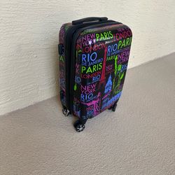 Suit case (small carry-on)